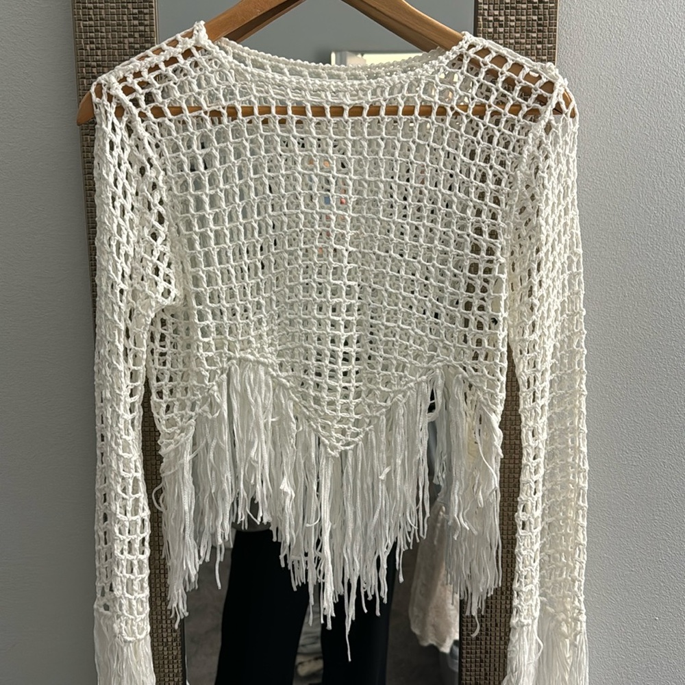 Women's white crochet fringe top size small
